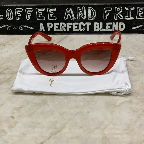 For love and lemons cat eye sunnies - Picture 5 of 11